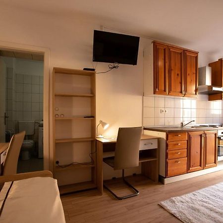 Maribor City Center Minidorm Apartment Экстерьер фото